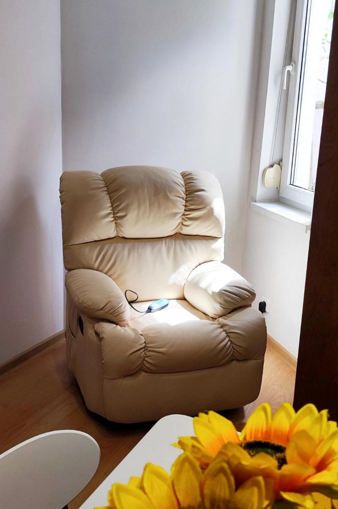 Old-Timer Apartment Варна Екстериор снимка